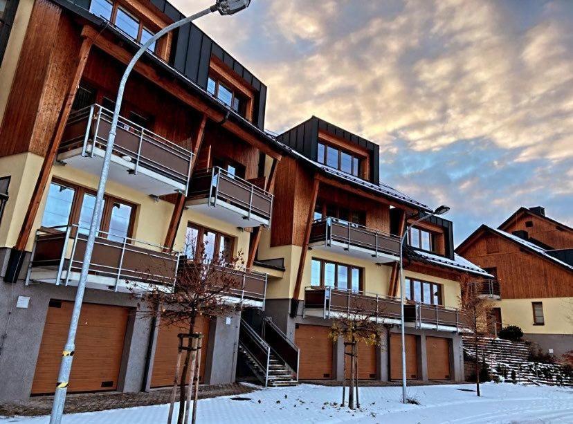 Apartman Na Vysine Leilighet Vrchlabí Eksteriør bilde
